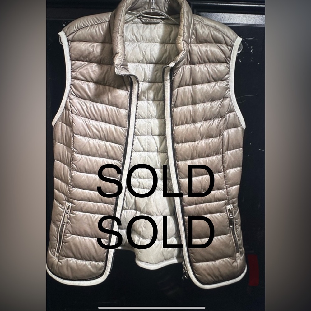 Gerry Weber Ladies Small Metallic/Beige Vest